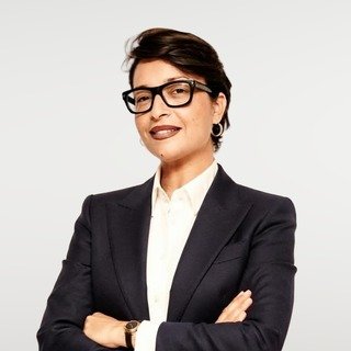 Portrait de Sana Abbes, directrice marketing de SYMATIQUE.